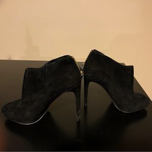 Nine West black suede booties